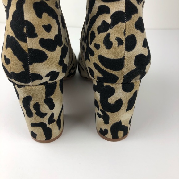 Band of Gypsies Andrea Leopard Print Vegan Booties - Picture 8 of 10